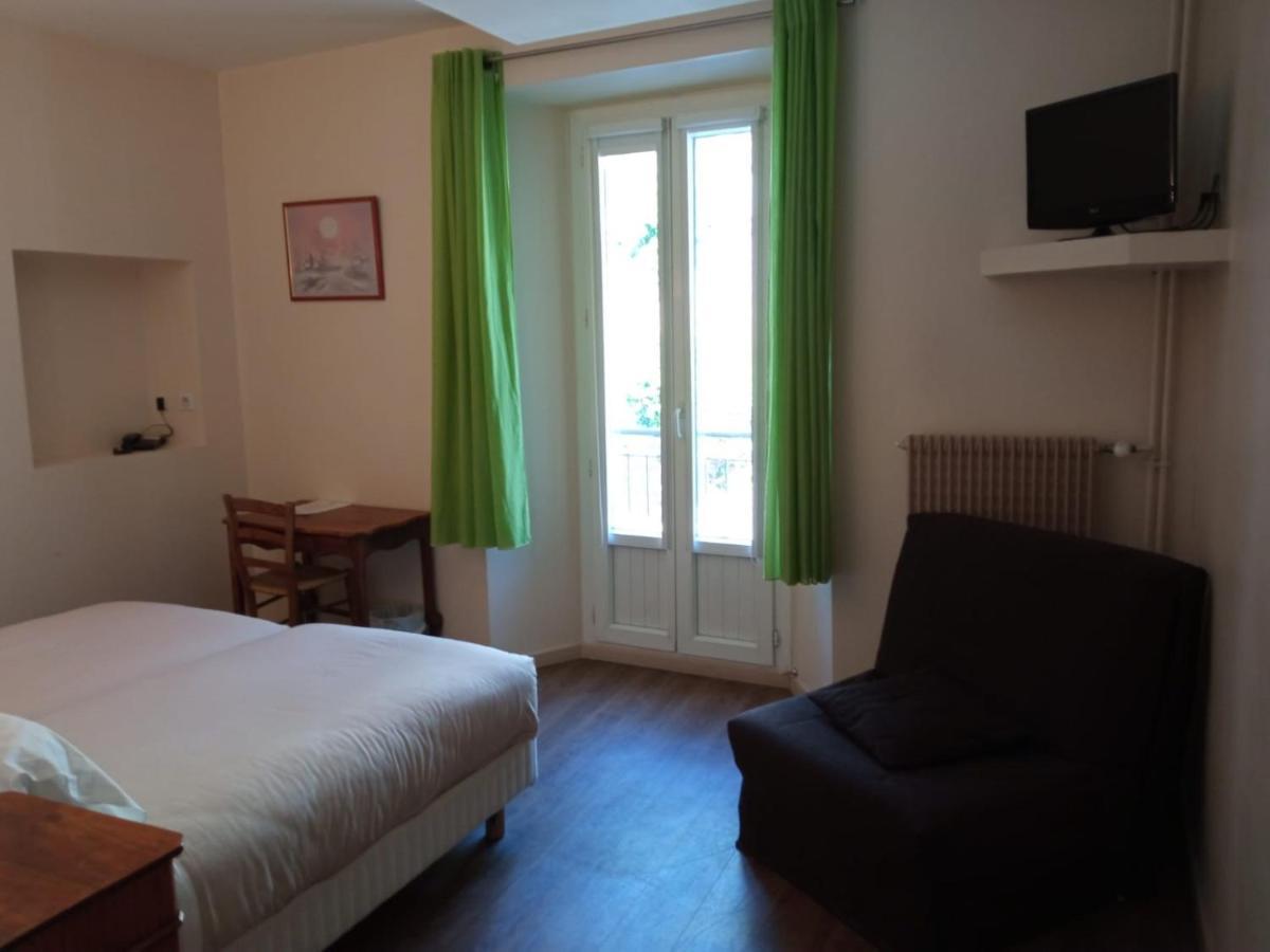 Le Prieure Hotel Saint-Dalmas-de-Tende Bagian luar foto