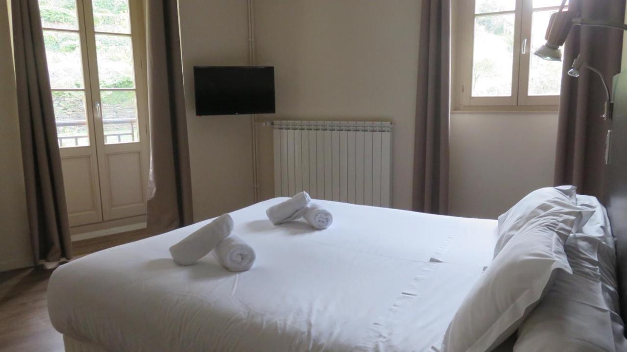 Le Prieure Hotel Saint-Dalmas-de-Tende Bagian luar foto