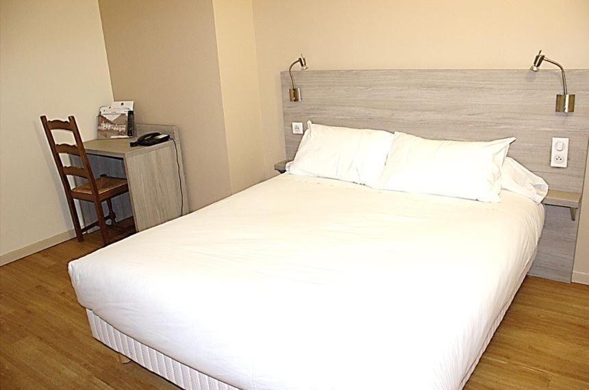 Le Prieure Hotel Saint-Dalmas-de-Tende Bagian luar foto