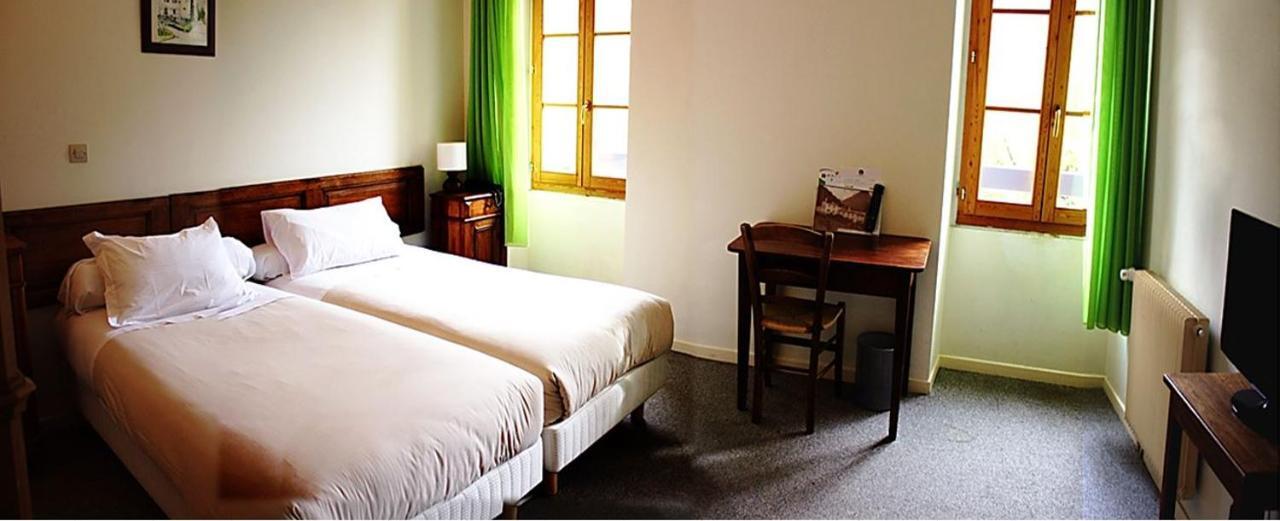 Le Prieure Hotel Saint-Dalmas-de-Tende Bagian luar foto